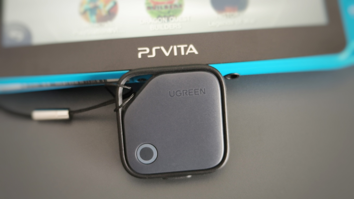 [Test] UGREEN FineTrack Duo : peut-il protéger une PS Vita contre la perte ?