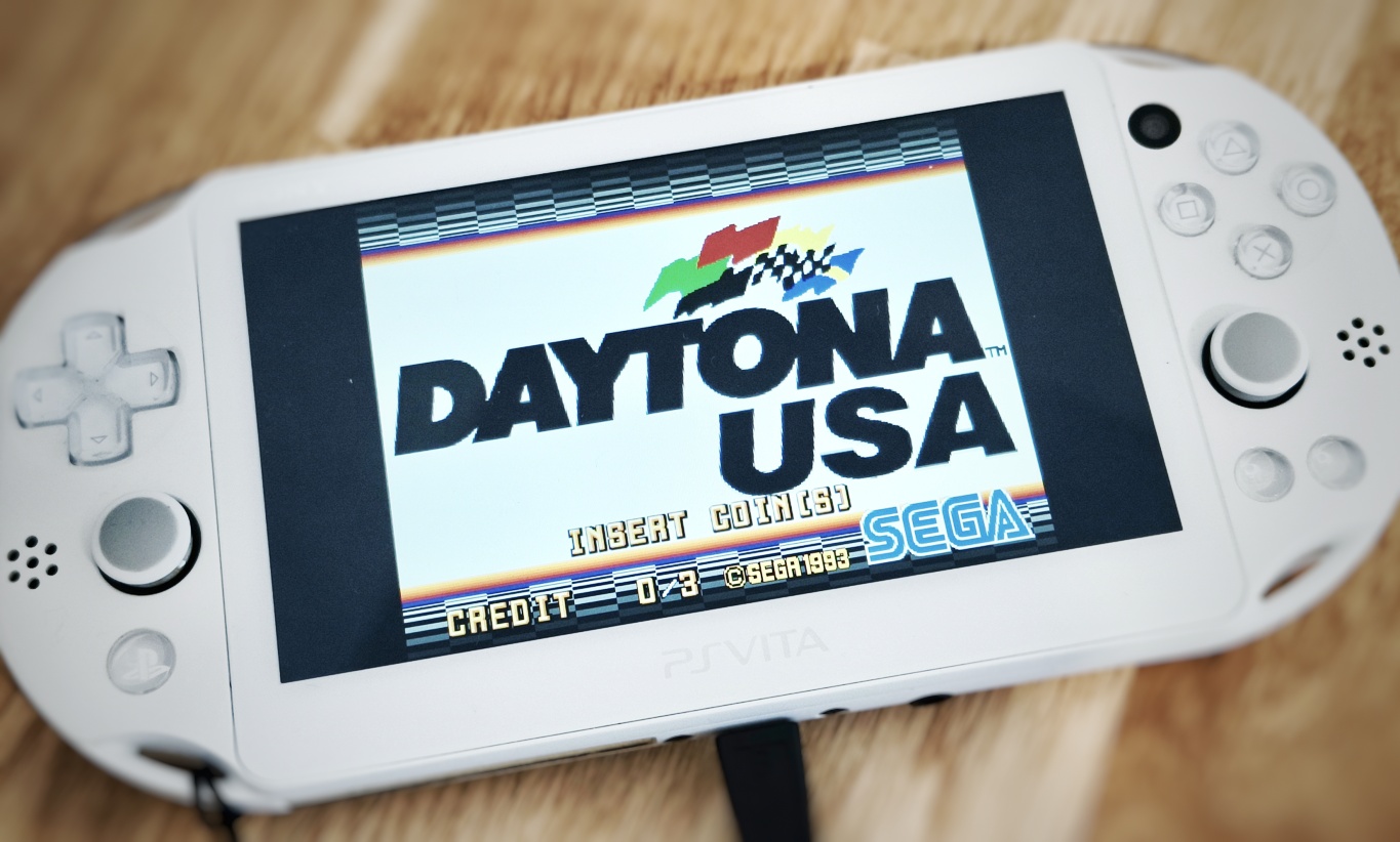 Sega Rally, Daytona USA et d’autres titres arcade Sega portés sur PS Vita